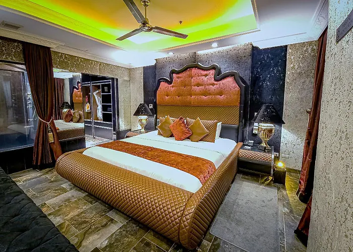The Bahman - Formerly Abc Hotel-